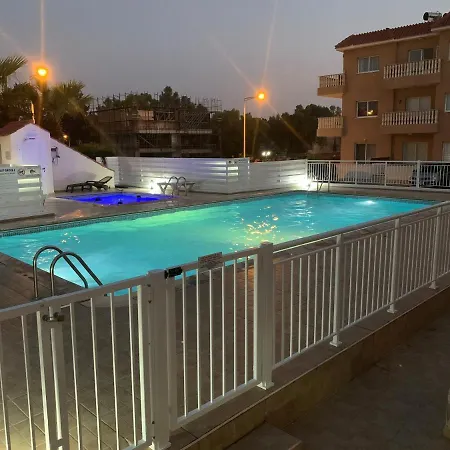 Poolside Ground Floor - B105 Walnut Grove Pafos